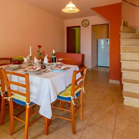 Apartment In 39222 *