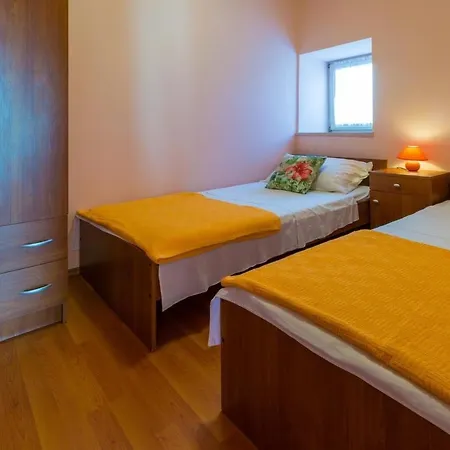 In 39222 Crikvenica