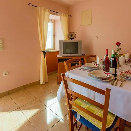 In 39222 Apartment