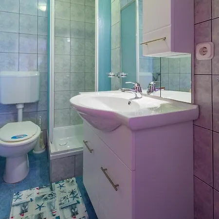 Apartment In 39222 Crikvenica